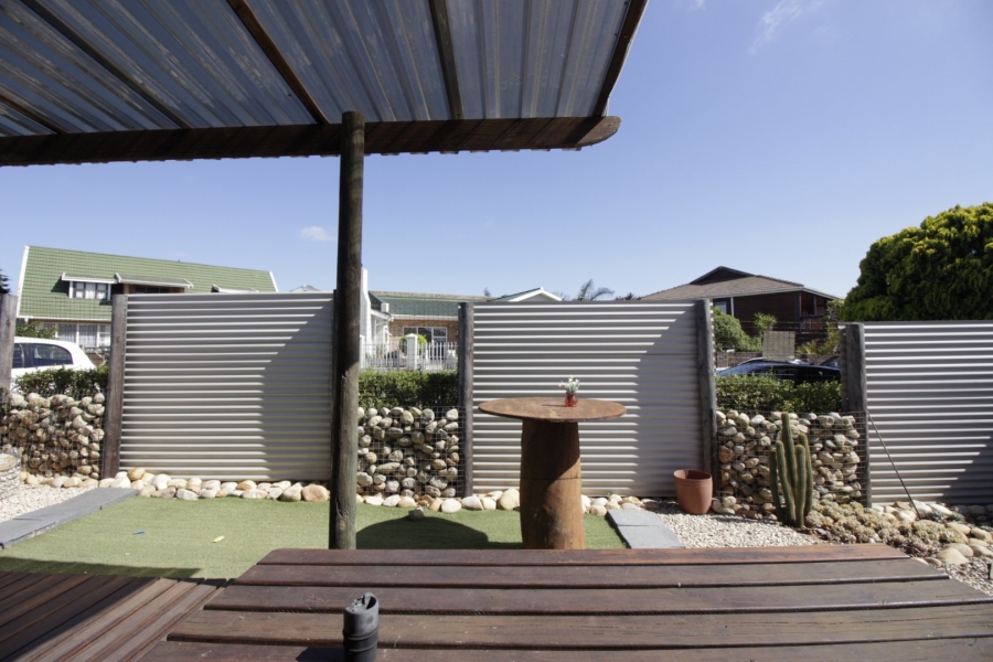 3 Bedroom Property for Sale in C Place Eastern Cape